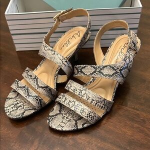 Abella True Comfort Ladies Heels Size 9 M